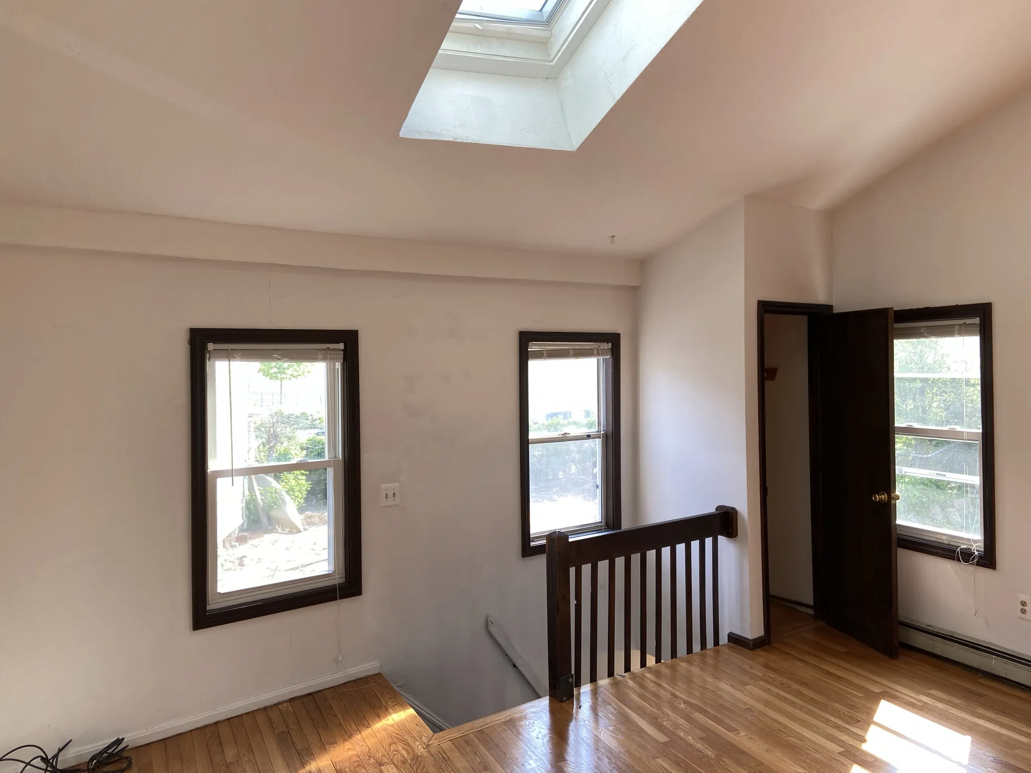 3 bed, 1 bath apartment for rent at 8 Shepard St Unit 1, Brighton — photo 5 of 23