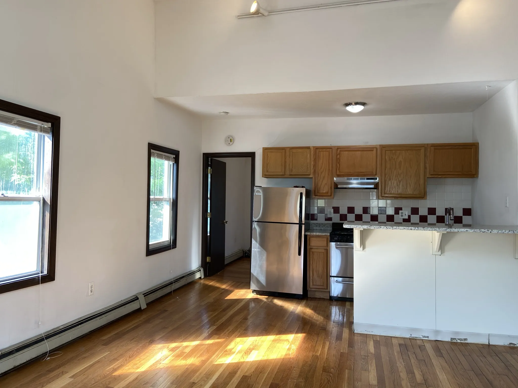 3 bed, 1 bath apartment for rent at 8 Shepard St Unit 1, Brighton