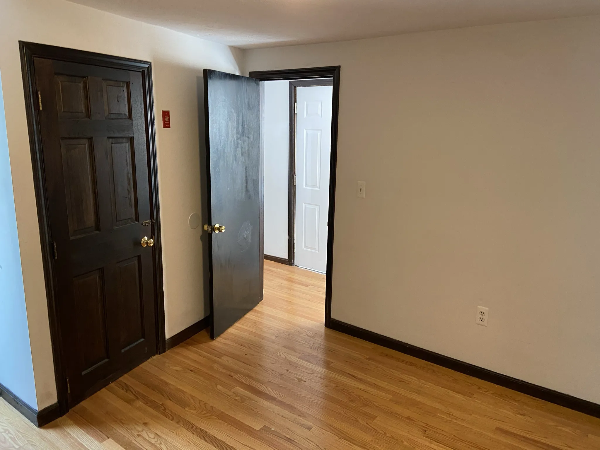 3 bed, 1 bath apartment for rent at 8 Shepard St Unit 1, Brighton — photo 18 of 23