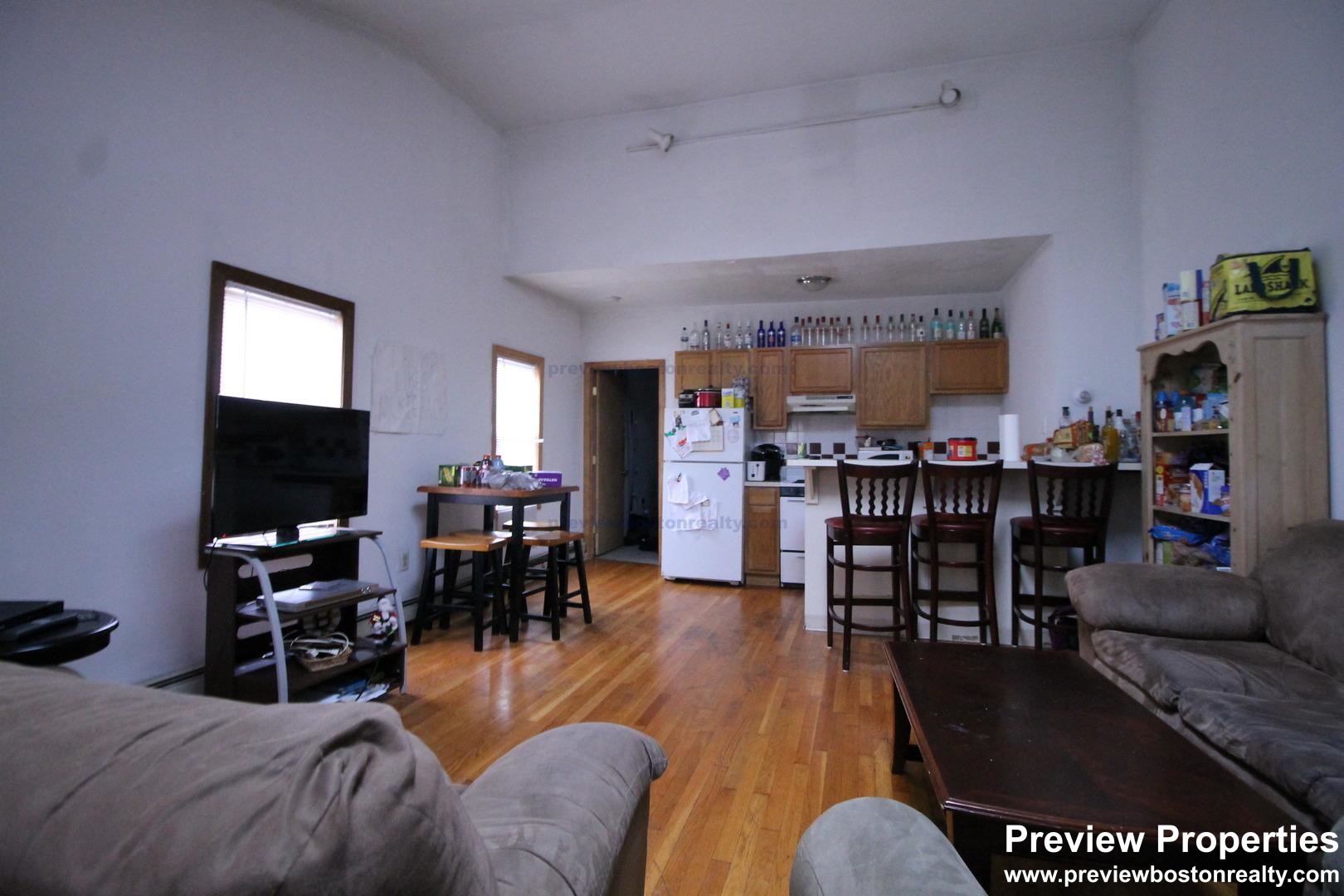 3 bed, 1 bath apartment for rent at 8 Shepard St Unit N/A, Brighton