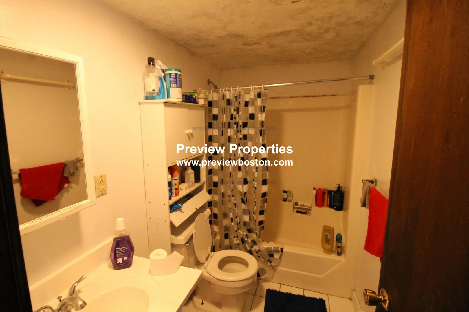 3 bed, 1 bath apartment for rent at 8 Shepard St Unit N/A P, Brighton — photo 6 of 7