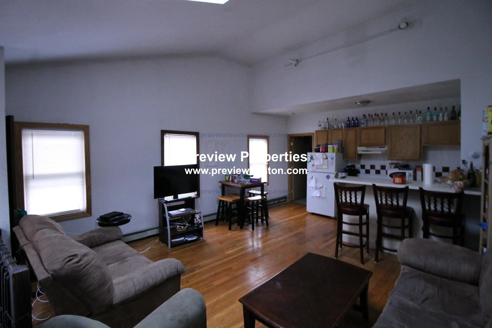 3 bed, 1 bath apartment for rent at 8 Shepard St Unit N/A P, Brighton — photo 7 of 7