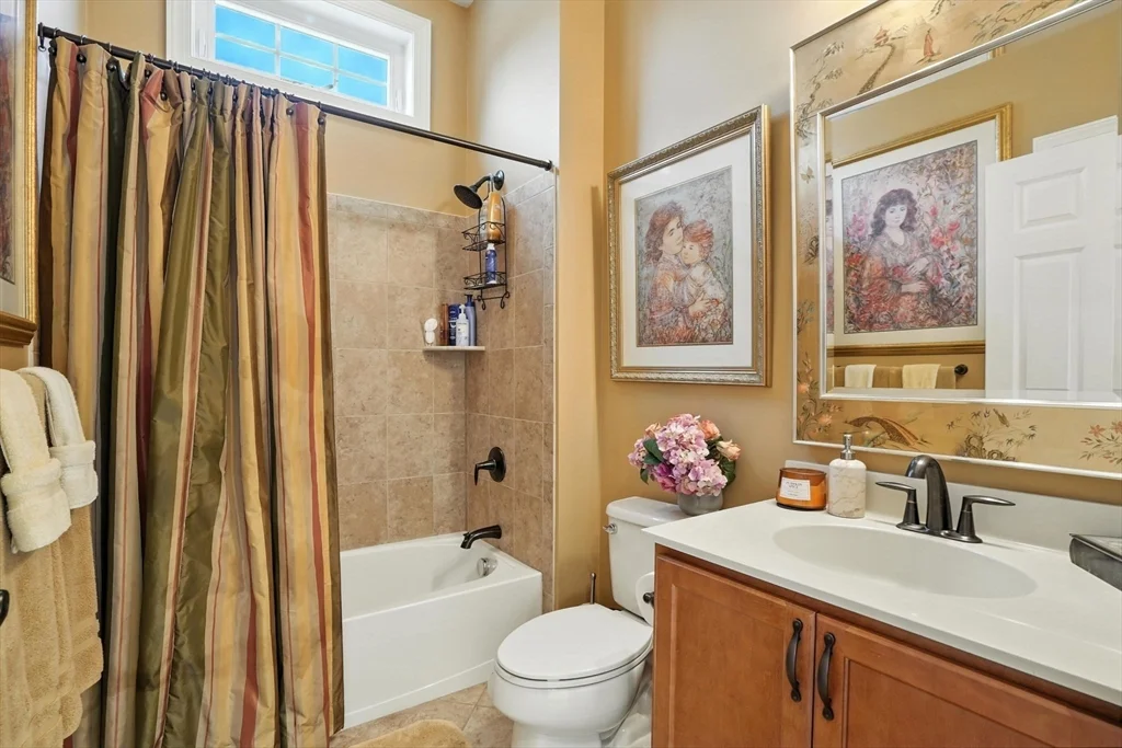 3 bed, 4+ bath apartment for rent at 8 Skipping Stone Unit 8, Pinehills — photo 24 of 42