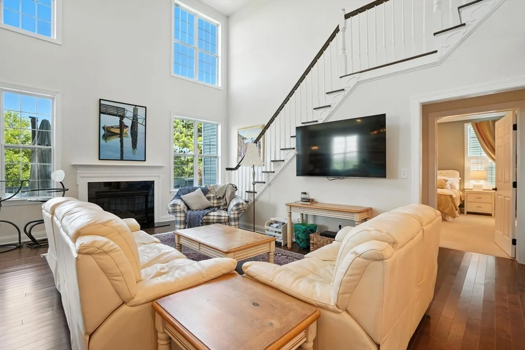 3 bed, 4+ bath apartment for rent at 8 Skipping Stone Unit 8, Pinehills — photo 13 of 42