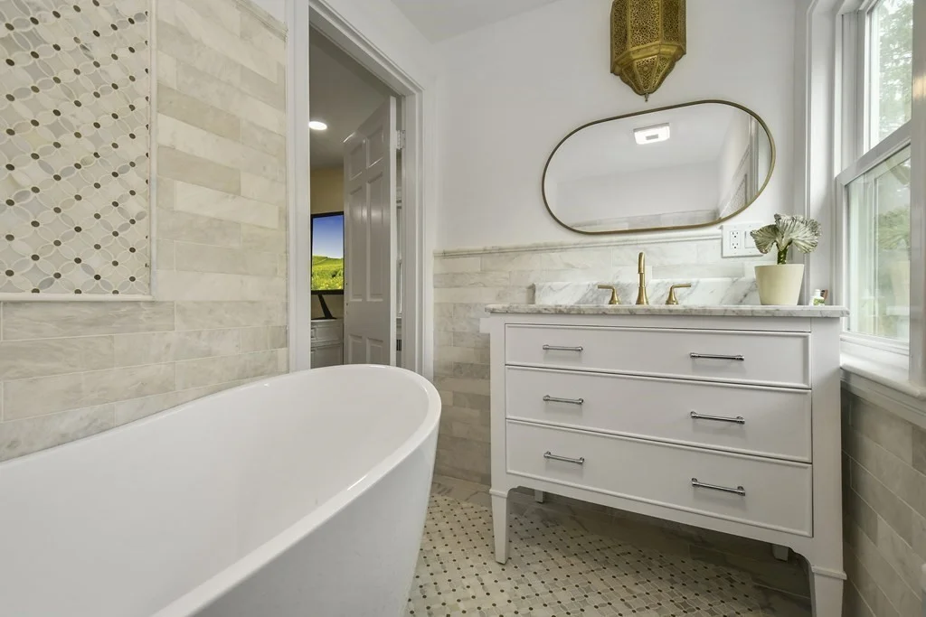 3 bed, 2 bath apartment for rent at 8 Spruce Park, Wellesley — photo 16 of 24