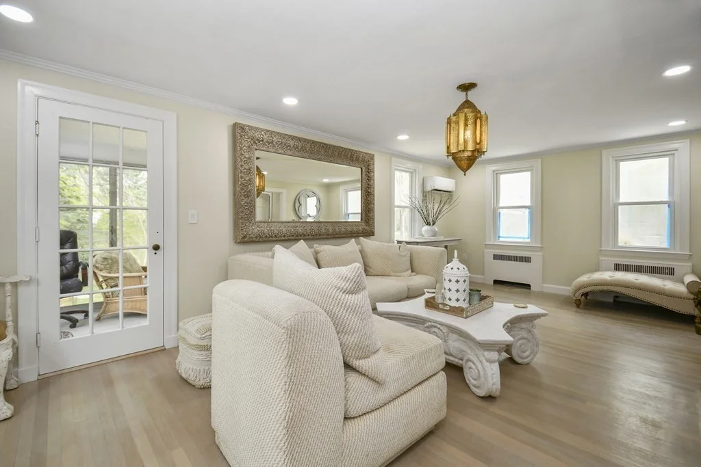 3 bed, 2 bath apartment for rent at 8 Spruce Park, Wellesley — photo 9 of 24
