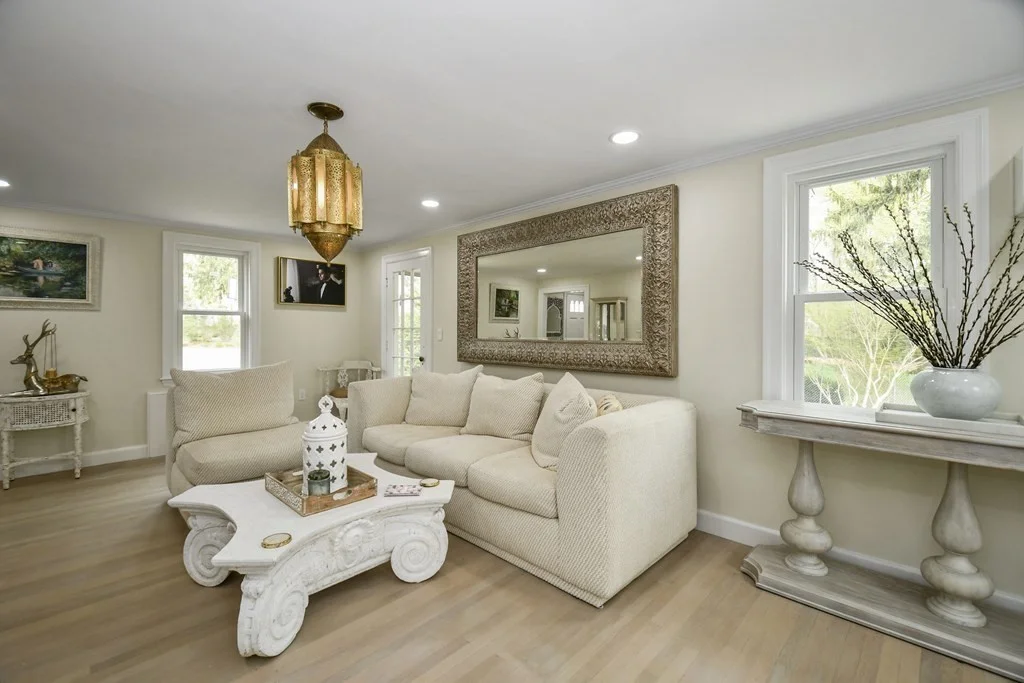 3 bed, 2 bath apartment for rent at 8 Spruce Park, Wellesley — photo 11 of 24