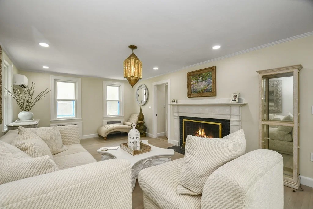 3 bed, 2 bath apartment for rent at 8 Spruce Park, Wellesley — photo 10 of 24
