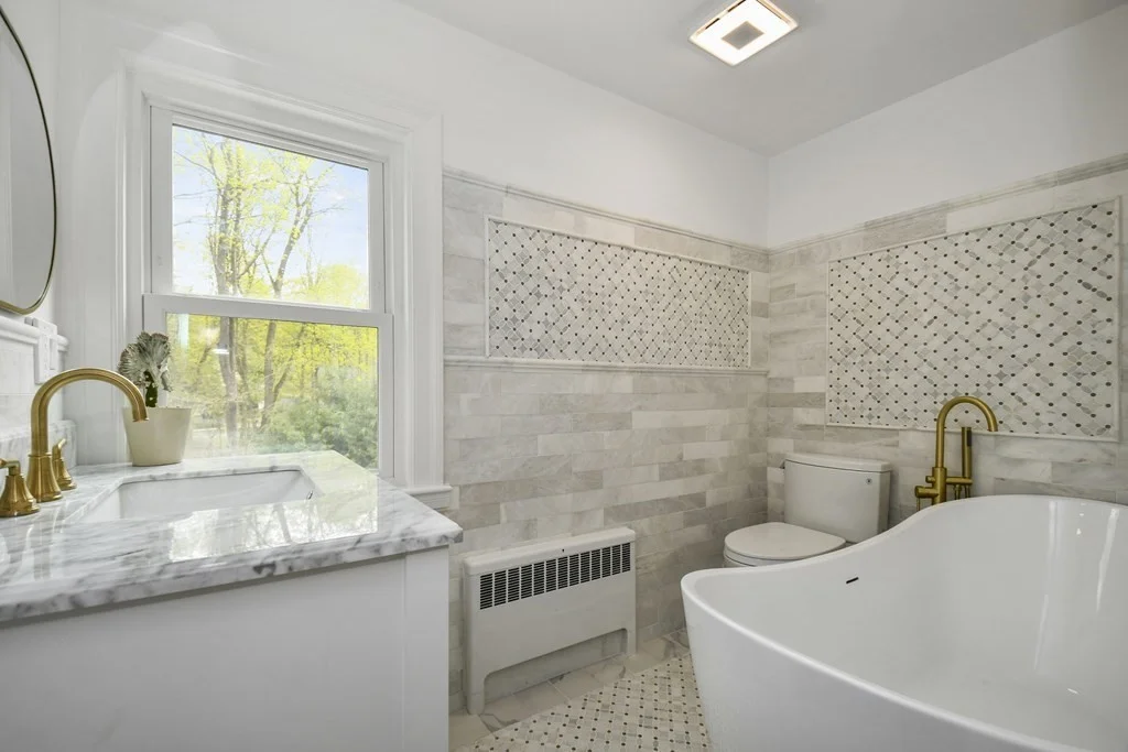 3 bed, 2 bath apartment for rent at 8 Spruce Park, Wellesley — photo 15 of 24