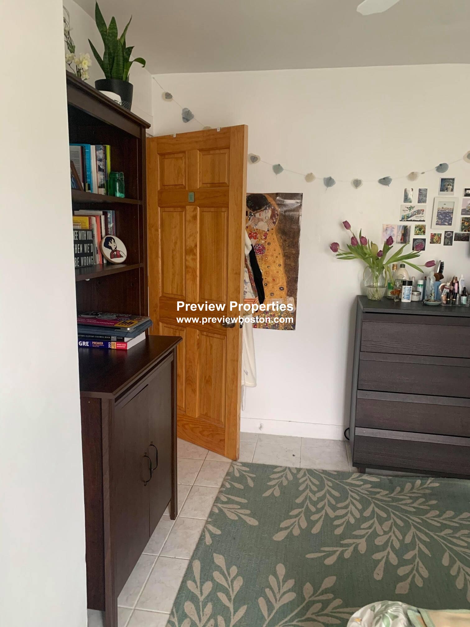 3 bed, 1 bath apartment for rent at 8 Starr Ln Unit 3, Jamaica Plain — photo 14 of 14