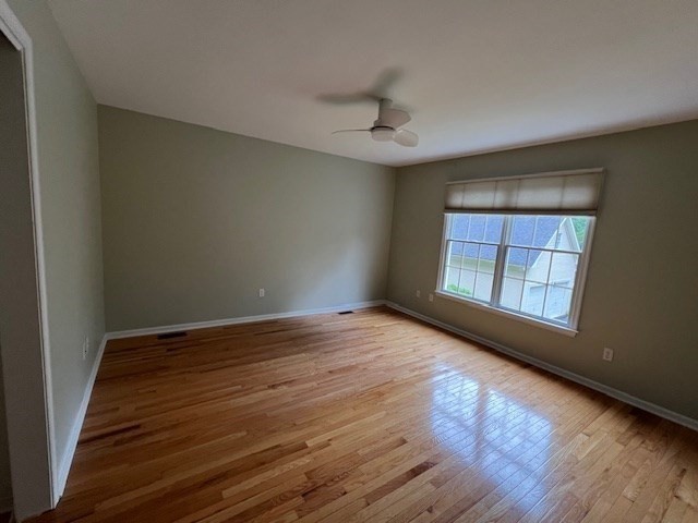 3 bed, 2 bath apartment for rent at 8 Stonegate Ln Unit 8, Bedford — photo 11 of 30