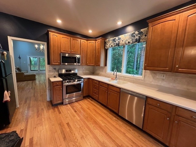 3 bed, 2 bath apartment for rent at 8 Stonegate Ln Unit 8, Bedford — photo 2 of 30