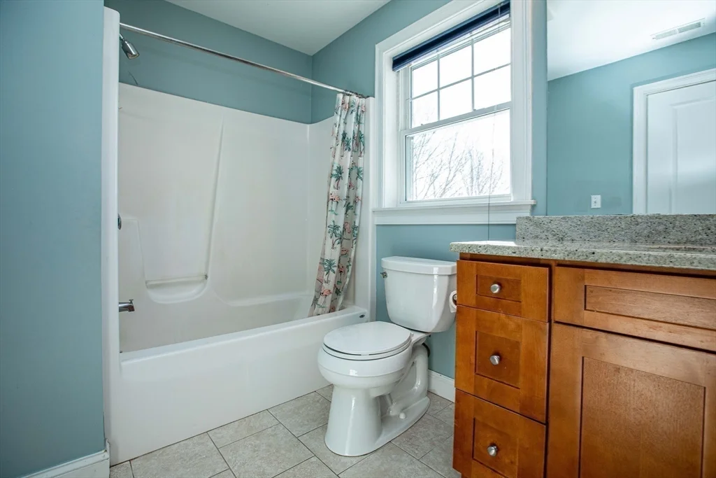 3 bed, 2 bath apartment for rent at 8 Summer Hill Circle Unit 8, Arlington — photo 27 of 41