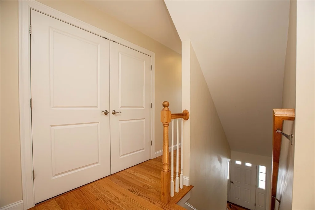 3 bed, 2 bath apartment for rent at 8 Summer Hill Circle Unit 8, Arlington — photo 14 of 41