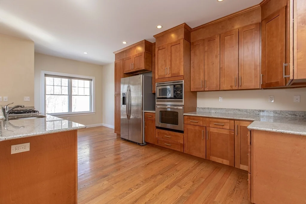3 bed, 2 bath apartment for rent at 8 Summer Hill Circle Unit 8, Arlington — photo 11 of 41