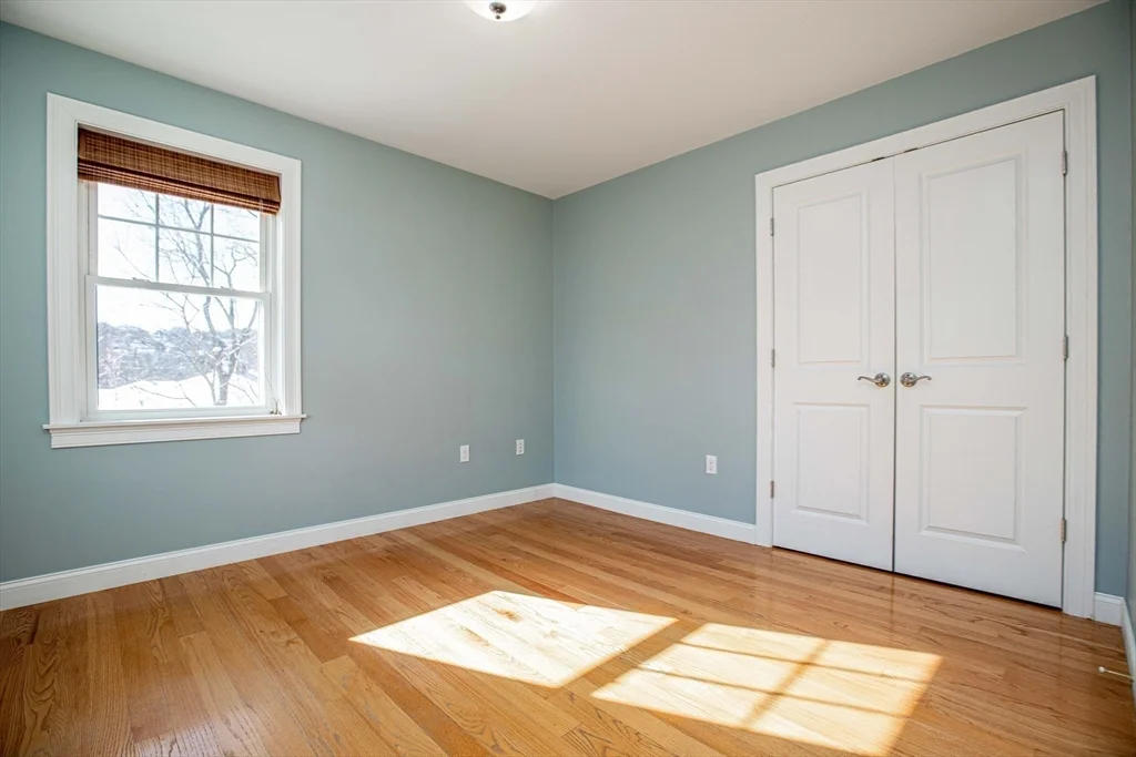 3 bed, 2 bath apartment for rent at 8 Summer Hill Circle Unit 8, Arlington — photo 31 of 41