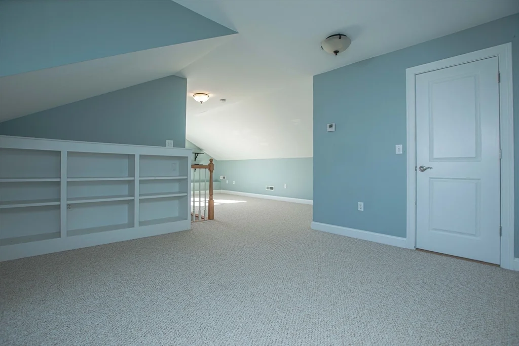 3 bed, 2 bath apartment for rent at 8 Summer Hill Circle Unit 8, Arlington — photo 37 of 41