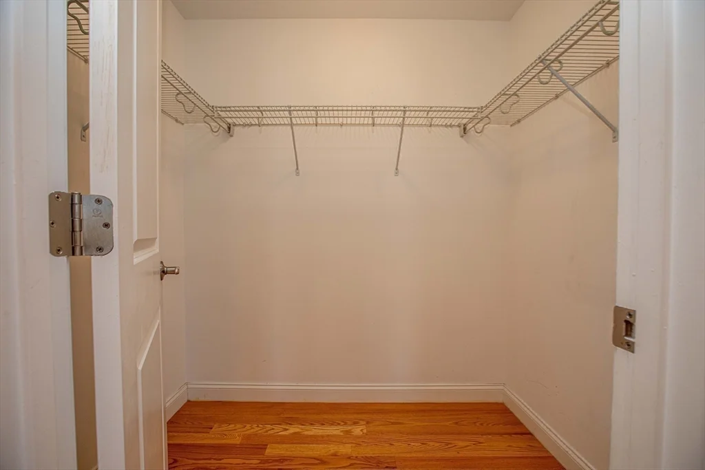 3 bed, 2 bath apartment for rent at 8 Summer Hill Circle Unit 8, Arlington — photo 21 of 41
