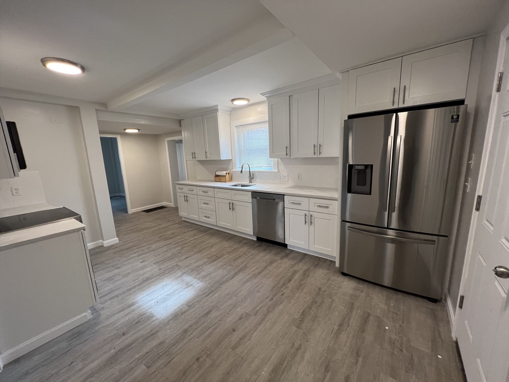 3 bed, 2 bath apartment for rent at 8 Sunset Rd, Wayland
