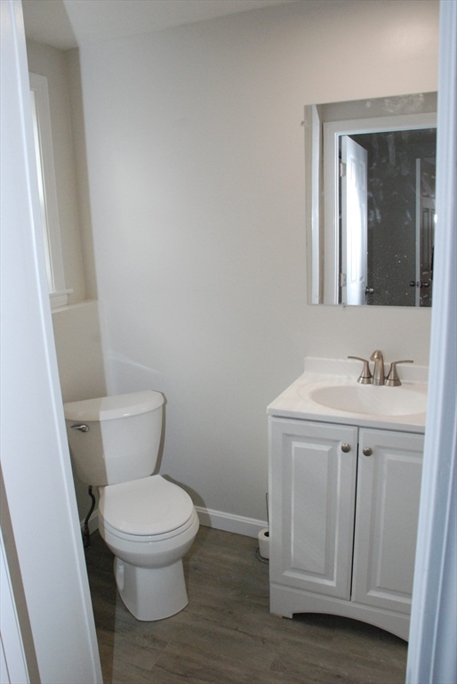 3 bed, 2 bath apartment for rent at 8 Sunset Rd, Wayland — photo 7 of 18