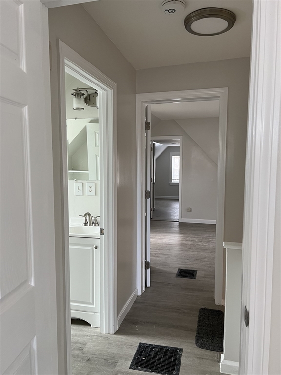 3 bed, 2 bath apartment for rent at 8 Sunset Rd, Wayland — photo 17 of 18