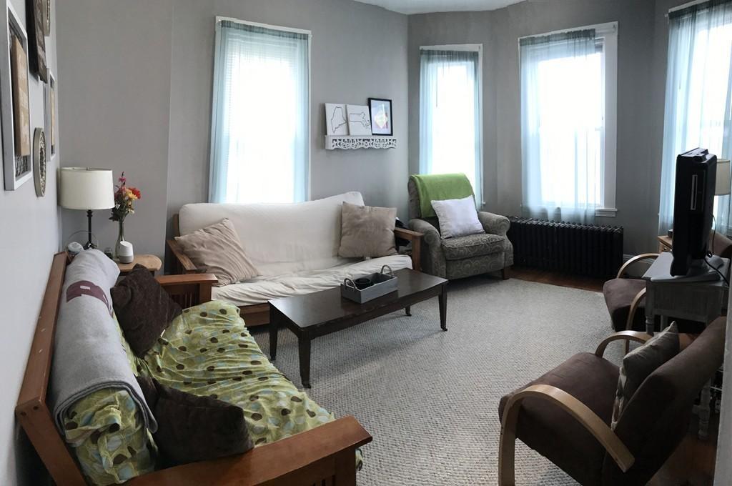 4 bed, 1 bath apartment for rent at 8 Sunset St Unit 3a, Coolidge Corner — photo 2 of 8