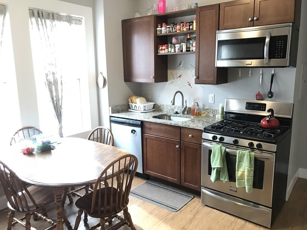 4 bed, 1 bath apartment for rent at 8 Sunset St Unit 3a, Coolidge Corner — photo 8 of 8