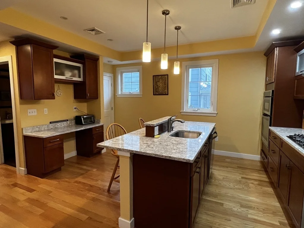 3 bed, 2 bath apartment for rent at 8 Sylvan St Unit A, Danvers — photo 4 of 13