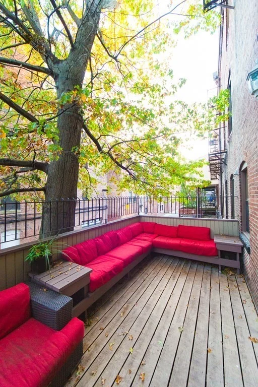 4 bed, 3 bath apartment for rent at 8 Symphony Rd Unit 1, Fenway — photo 23 of 28