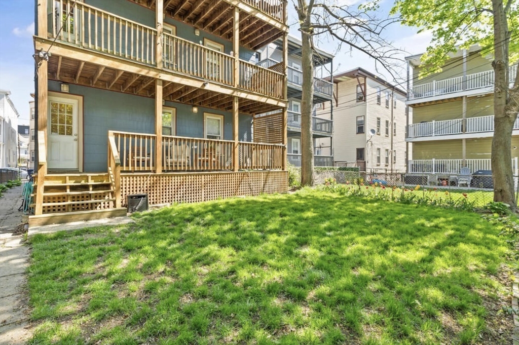 4 bed, 2 bath apartment for rent at 8 Taft St Unit Apt 1, Dorchester — photo 16 of 16