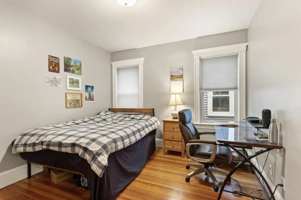 4 bed, 2 bath apartment for rent at 8 Taft St Unit Apt 1A, Dorchester — photo 11 of 16