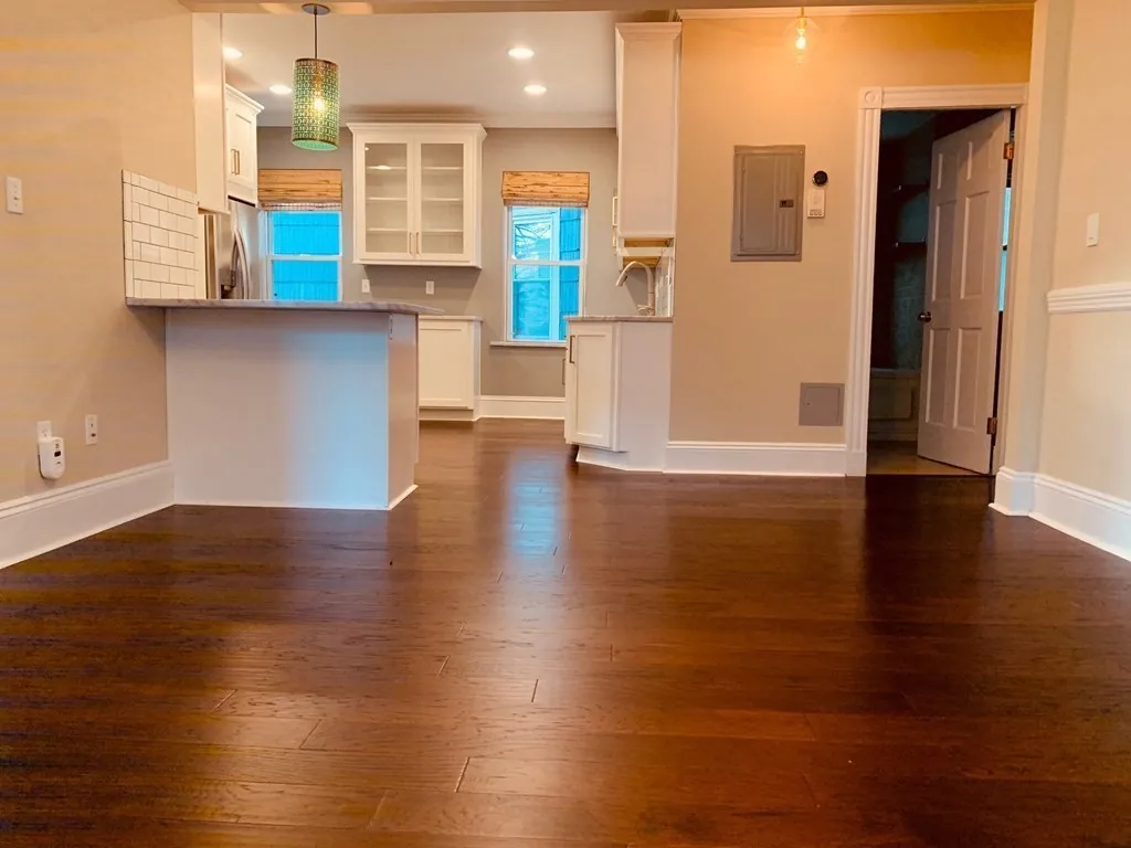 4 bed, 2 bath apartment for rent at 8 Taft Unit 2, Boston — photo 7 of 24