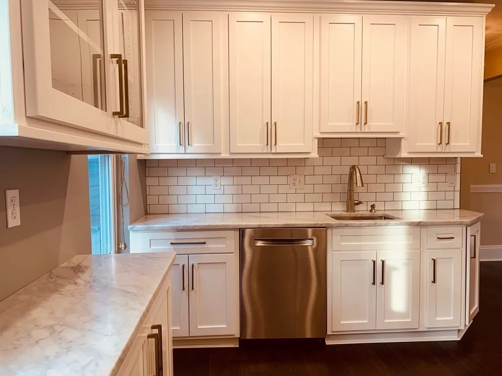 4 bed, 2 bath apartment for rent at 8 Taft Unit 2, Boston — photo 3 of 24