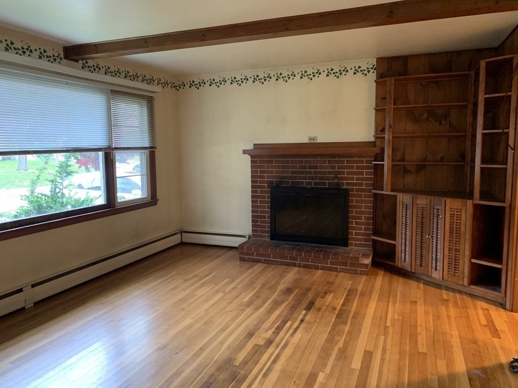 3 bed, 1 bath apartment for rent at 8 Tower Ter Unit 1, Wareham