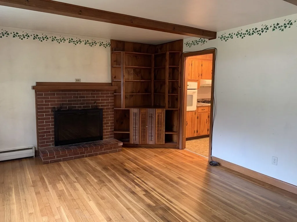 3 bed, 1 bath apartment for rent at 8 Tower Ter, Wareham — photo 8 of 17