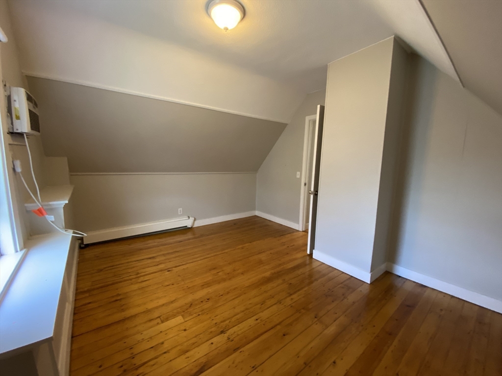 3 bed, 2 bath apartment for rent at 8 Trafford St Unit 0, Quincy — photo 6 of 18