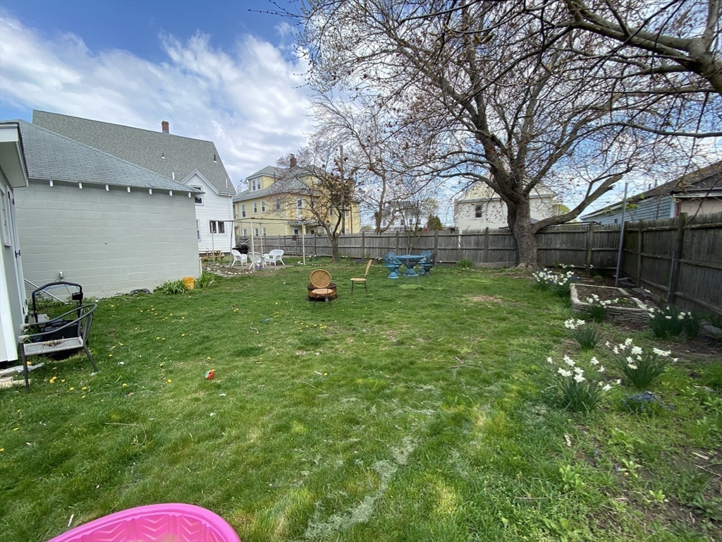 3 bed, 2 bath apartment for rent at 8 Trafford St Unit 0, Quincy — photo 16 of 18