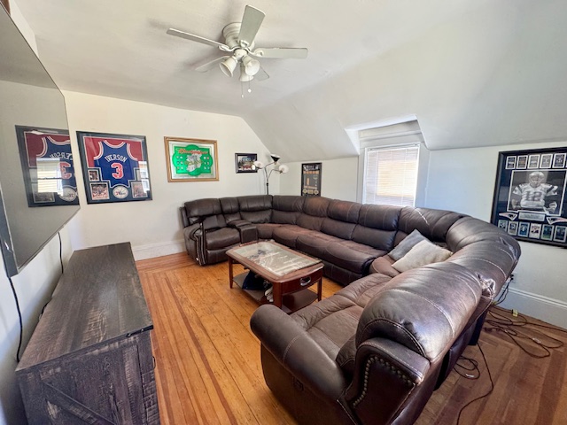 4 bed, 2 bath apartment for rent at 8 Trafford St Unit 2, Quincy — photo 5 of 18