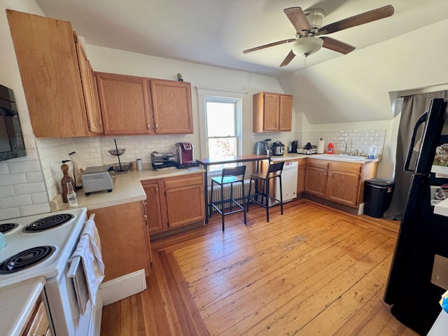 4 bed, 2 bath apartment for rent at 8 Trafford St Unit 2, Quincy — photo 14 of 18