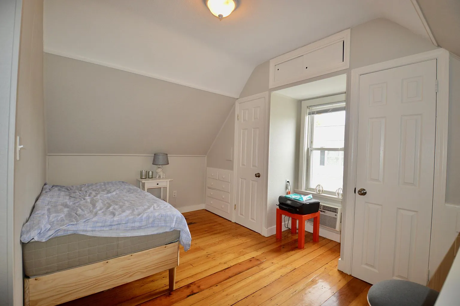 4 bed, 2 bath apartment for rent at 8 Trafford St Unit 2, Quincy — photo 6 of 18