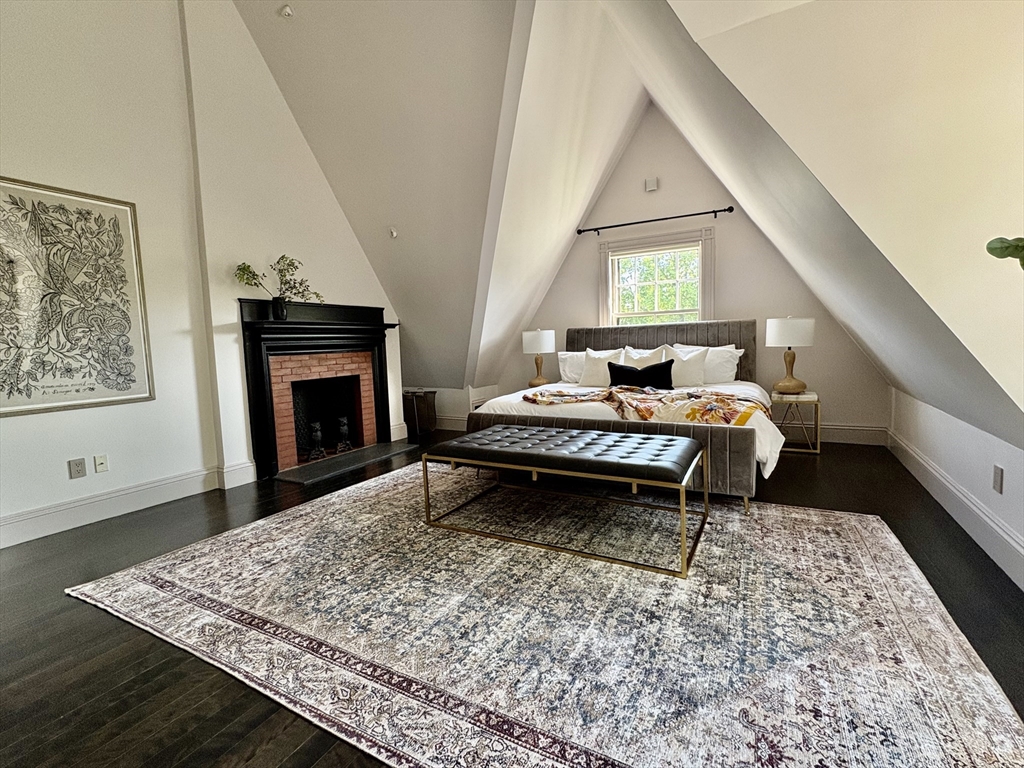 5 bed, 4+ bath apartment for rent at 8 Trail St Unit 8, West Cambridge — photo 19 of 24