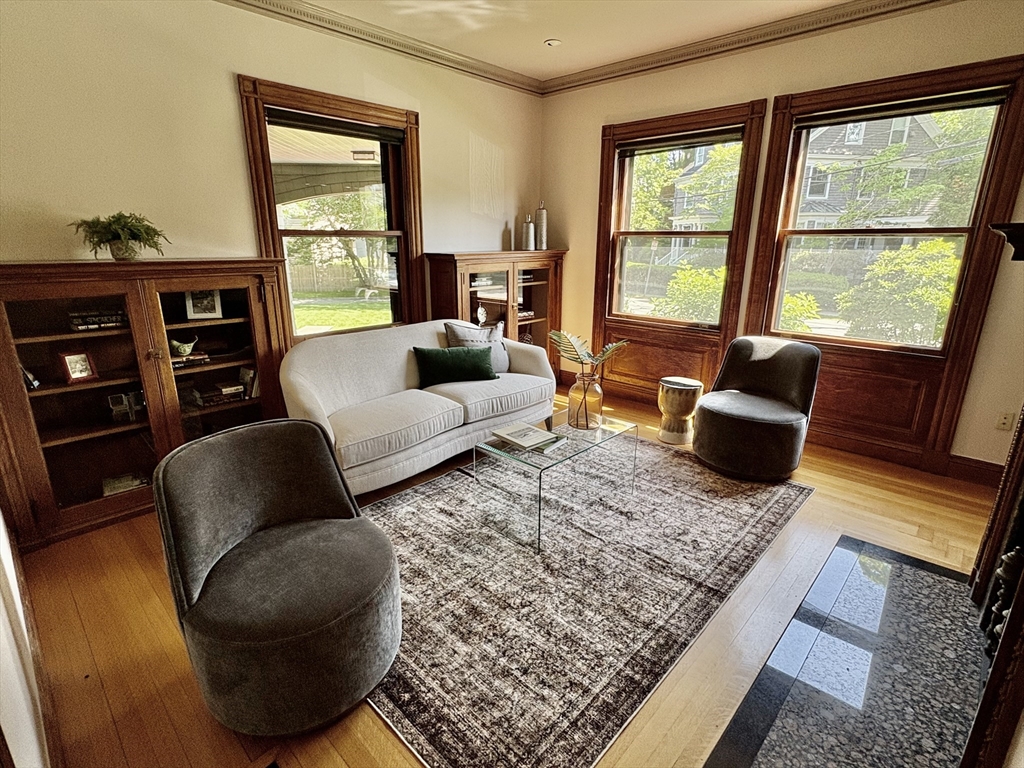 5 bed, 4+ bath apartment for rent at 8 Trail St Unit 8, West Cambridge — photo 5 of 24