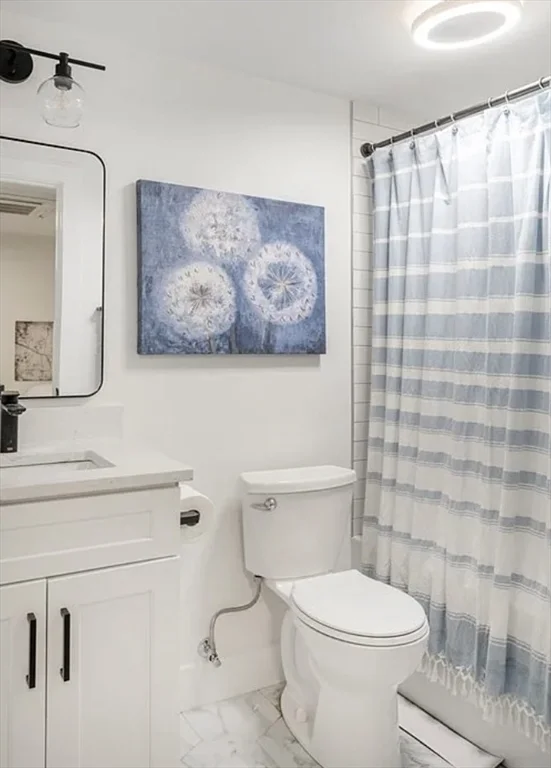 1 bed, 1 bath apartment for rent at 8 Viking Unit 3, South Boston — photo 8 of 10