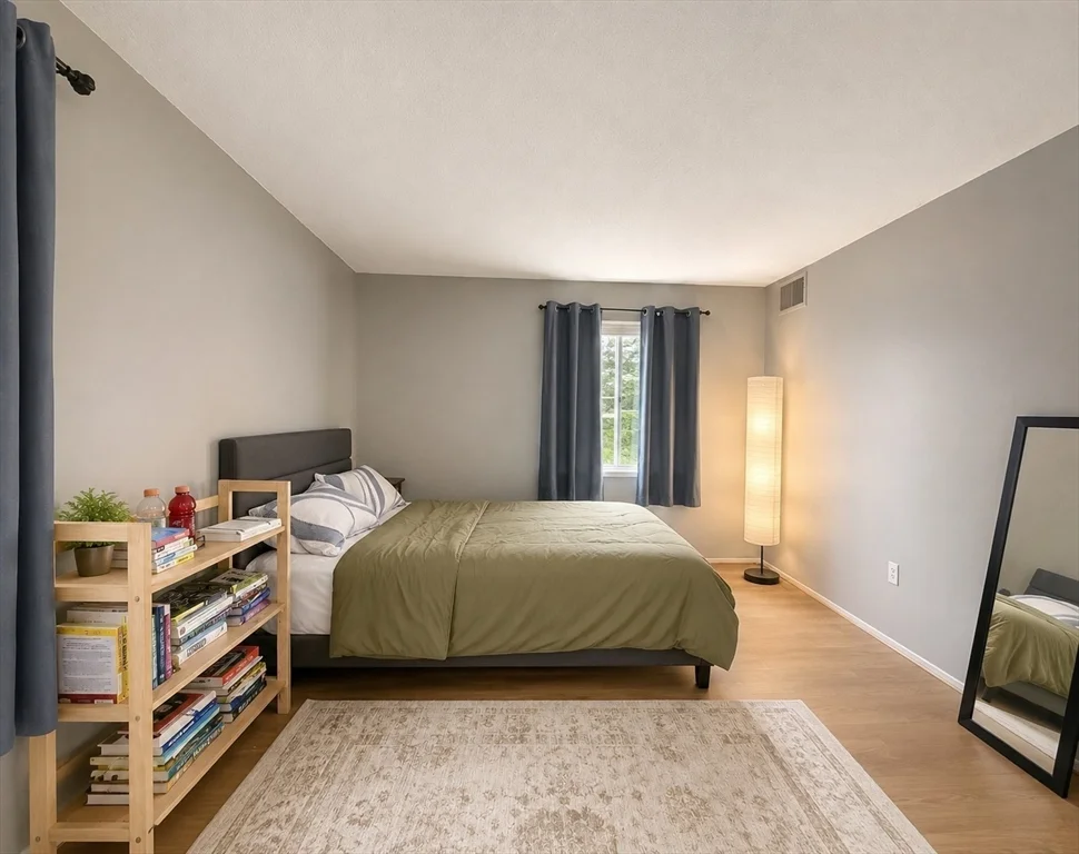 2 bed, 2 bath apartment for rent at 8 Village Rock Ln Unit 3, Natick — photo 6 of 17