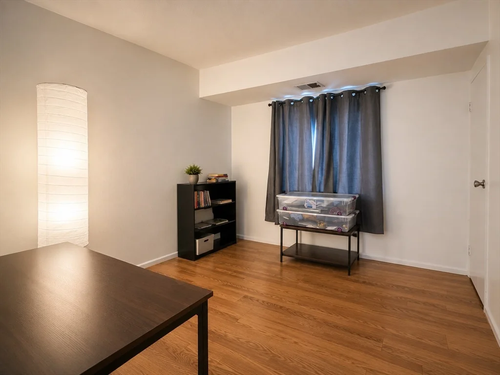 2 bed, 2 bath apartment for rent at 8 Village Rock Ln Unit 3, Natick — photo 8 of 17