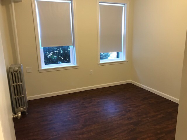 2 split bed, 1 bath apartment for rent at 8 Vinal St Unit 1, Brighton — photo 8 of 14