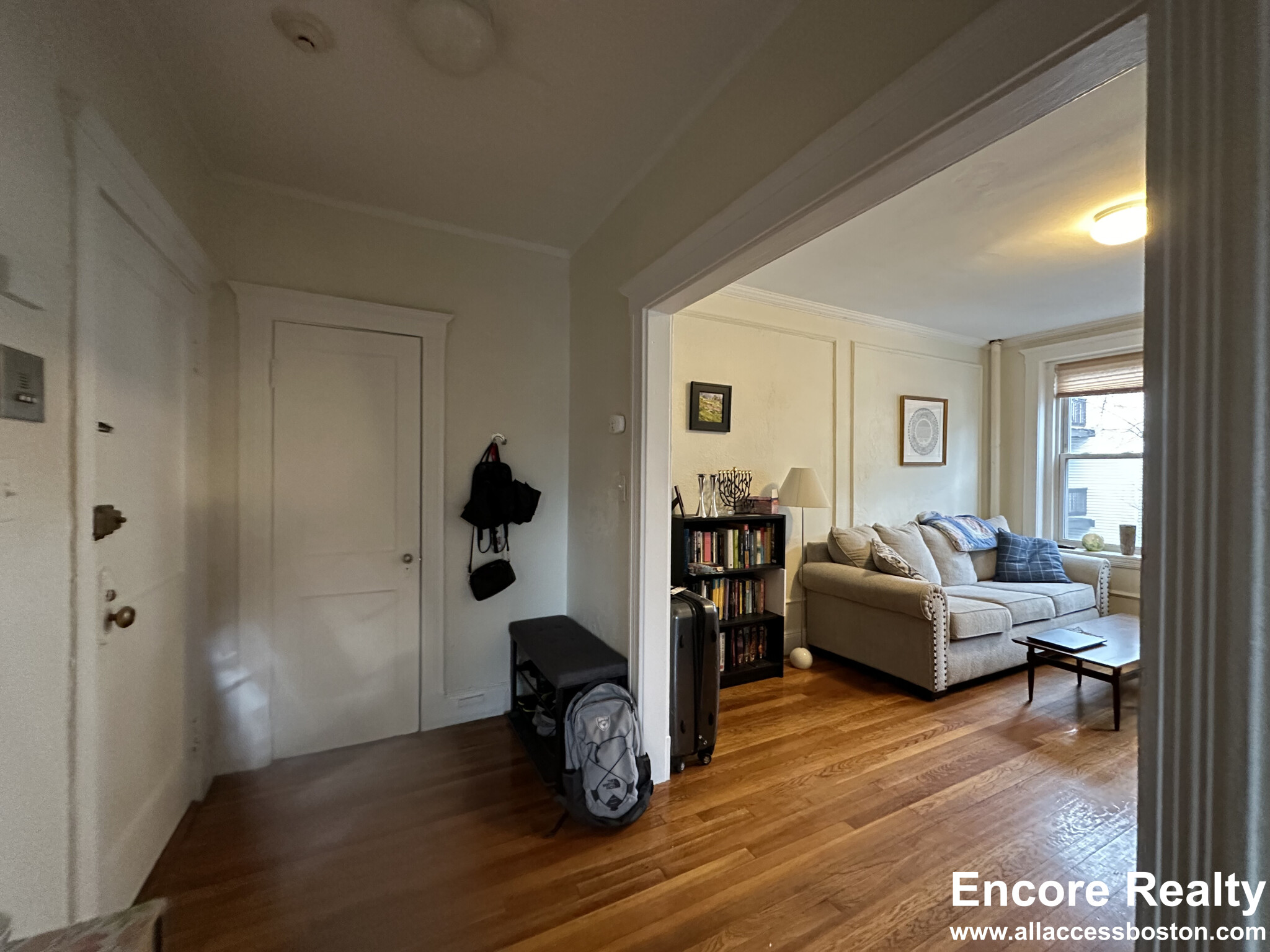 1 bed, 1 bath apartment for rent at 8 Vinal St Unit 10, Brighton — photo 5 of 13