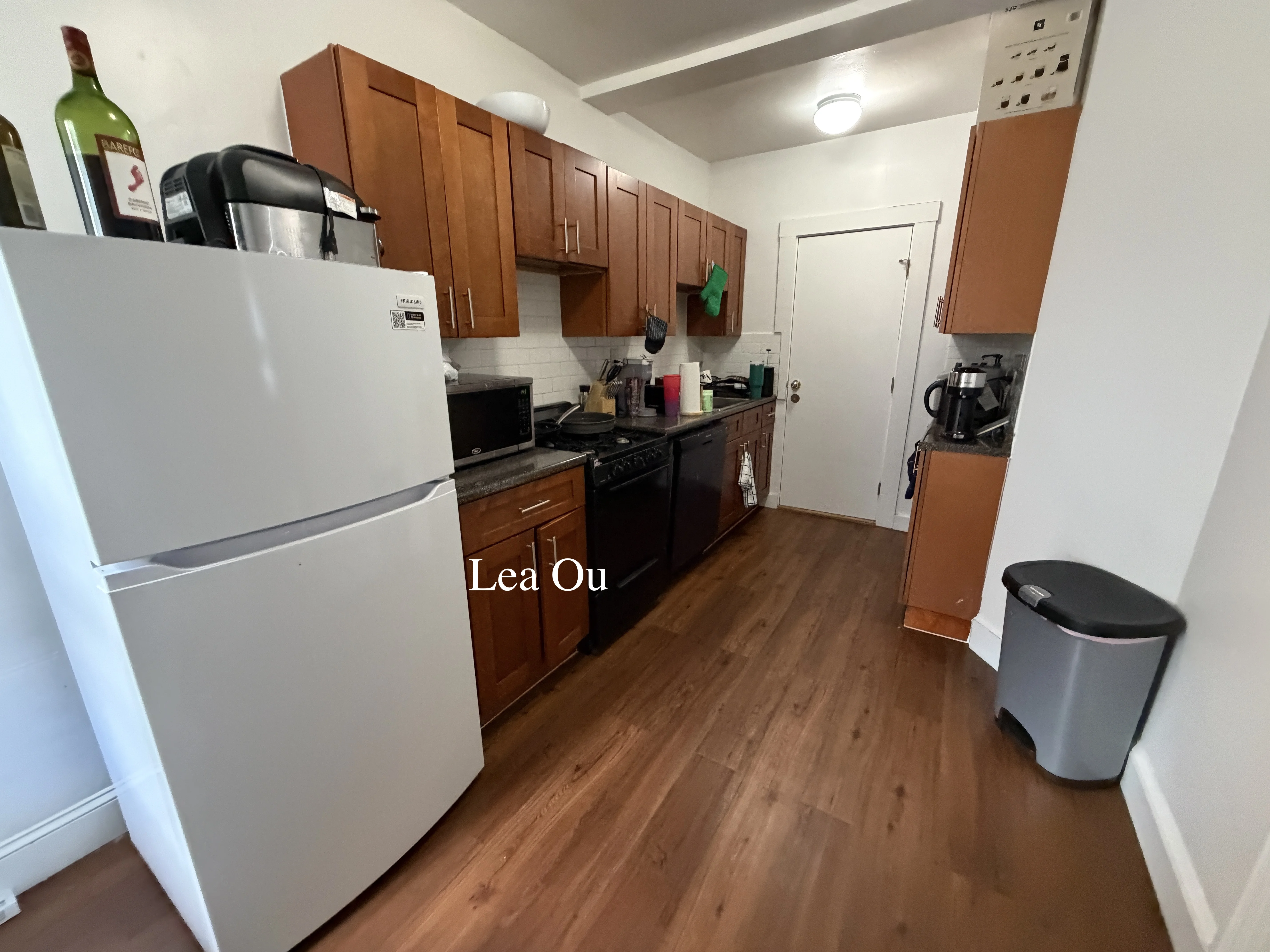 2 split bed, 1 bath apartment for rent at 8 Vinal St Unit 11, Brighton — photo 9 of 10