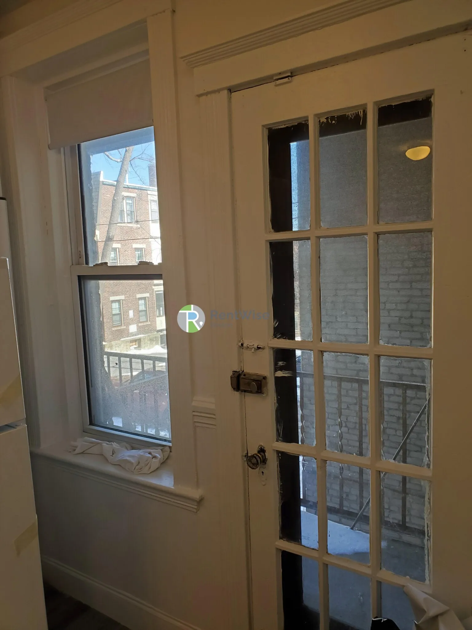 2 bed, 1 bath apartment for rent at 8 Vinal St Unit 4, Brighton — photo 5 of 15