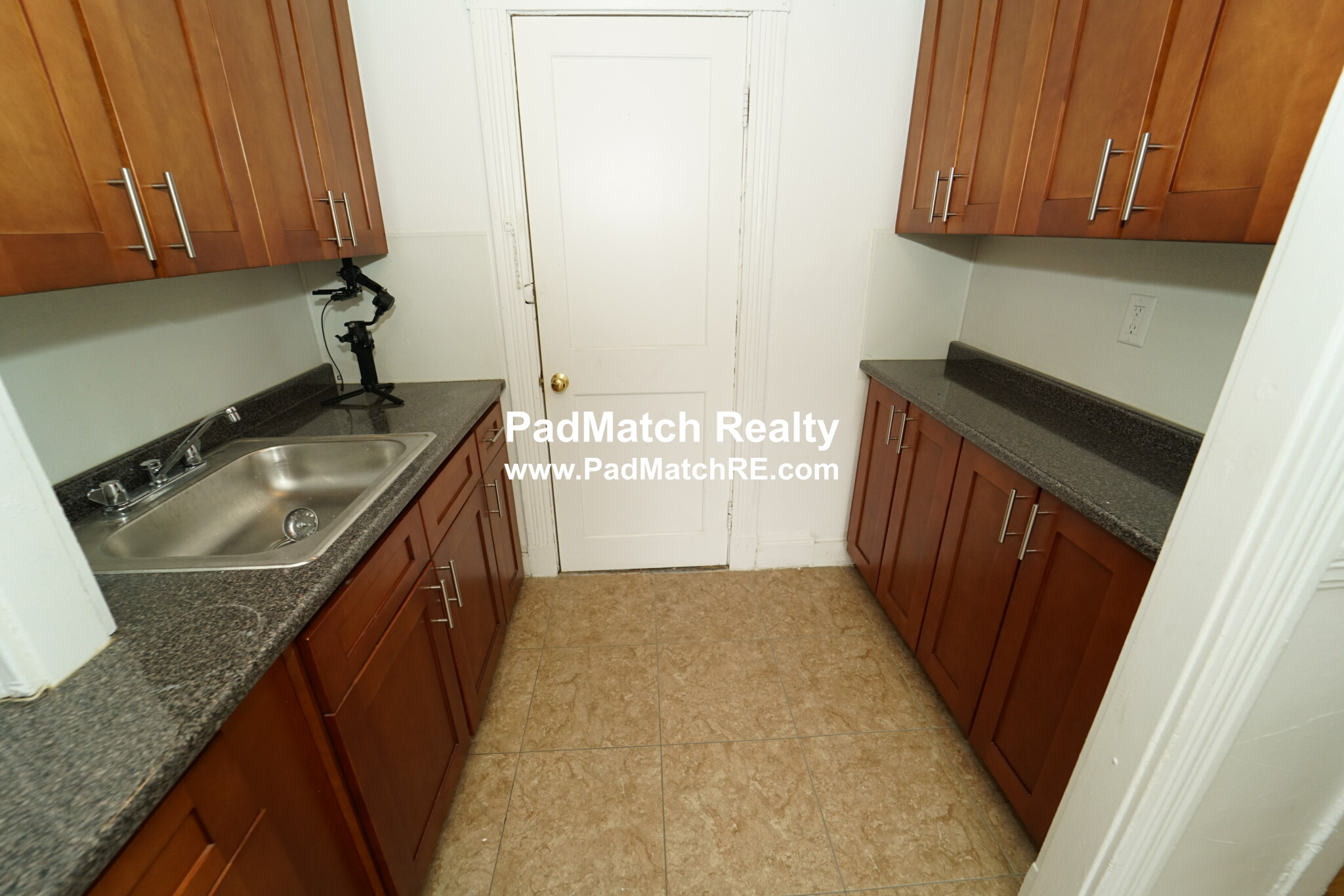 1 bed, 1 bath apartment for rent at 8 Vinal St Unit 6, Brighton — photo 9 of 25